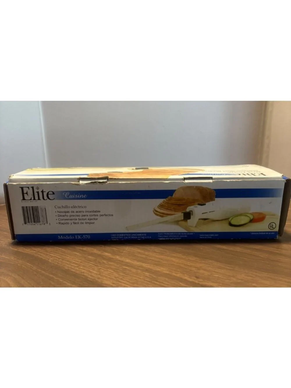 Elite Cuisine Electric Knife Stainless Steel Blades Model EK-570 White UL Certif
